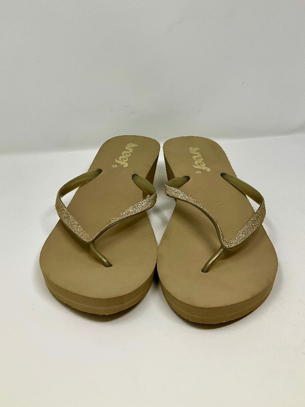 NEW "Reef" Krystal Star Thong Platform Gold/Beige Glitter Flip Flops Sz 8.5